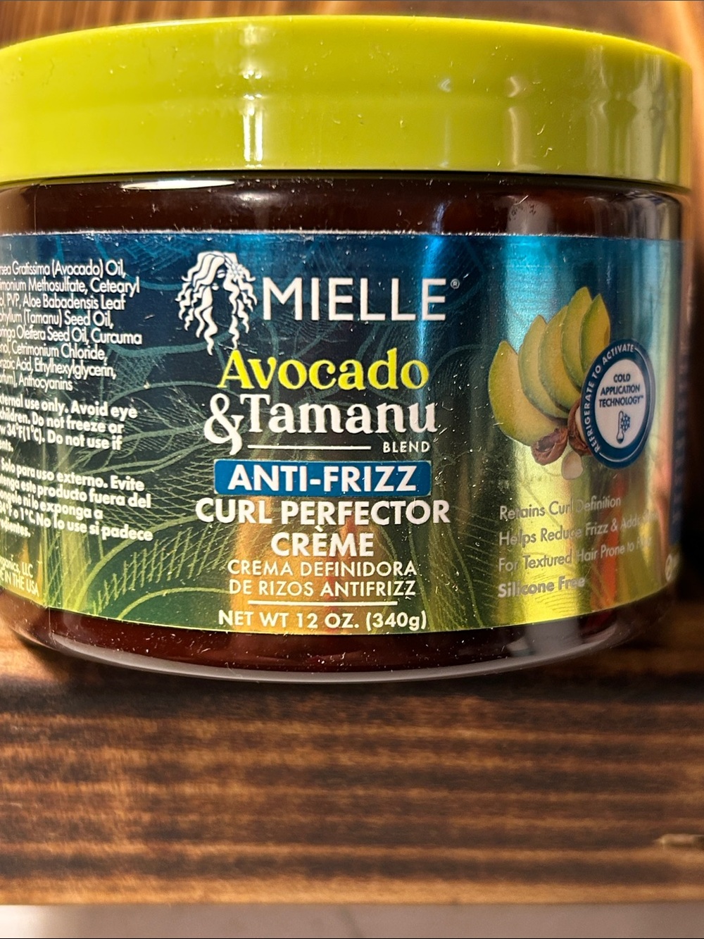 Mielle Avocado & Tamanu Anti-Frizz Curl Perfector Creme — Green